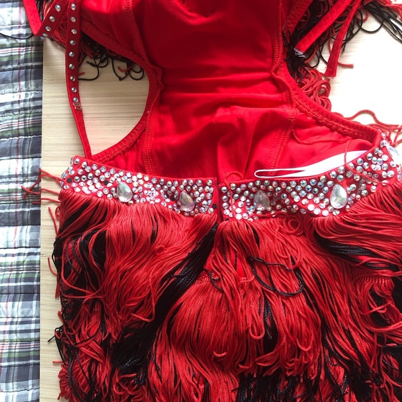 A fabulous Latin dancing dress with fringe, size Junior/ Woman XS-S - Picture 5 of 11